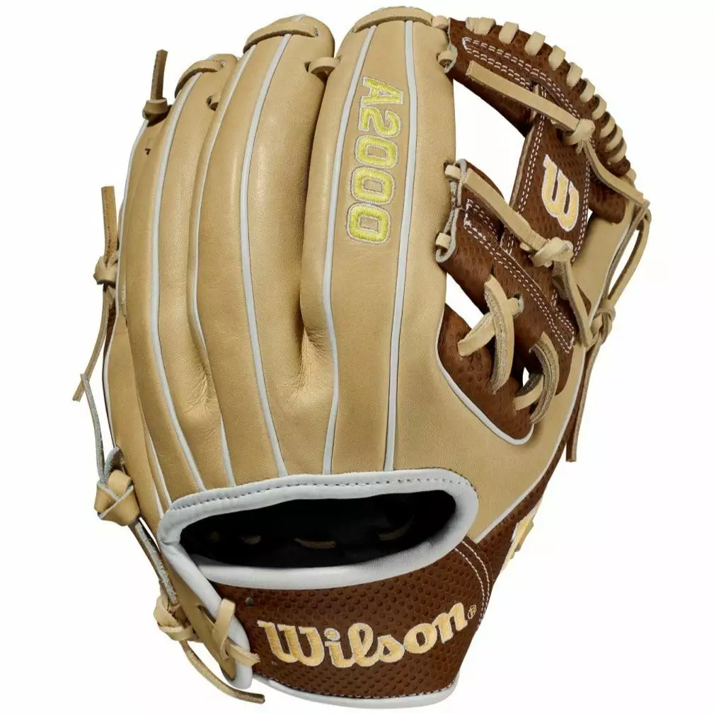 Wilson A2000 SC1786 11.5" Baseball Glove: WBW100153115 3 Wilson A2000 SC1786 11.5" Baseball Glove: WBW100153115