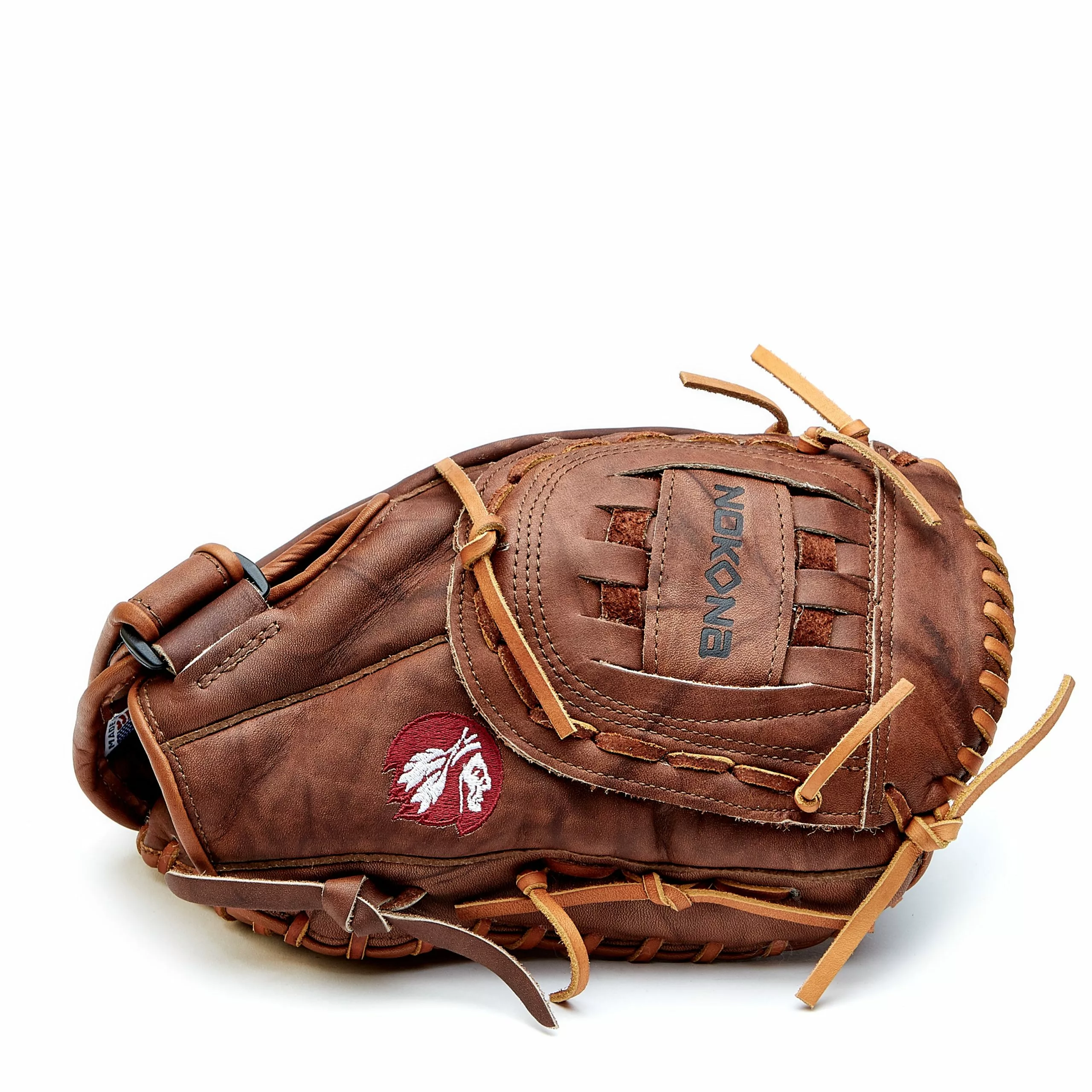 Nokona Walnut Classic 14" Softball First Base Mitt: W-N80 5 Nokona Walnut Classic 14" Softball First Base Mitt: W-N80 - Image 3